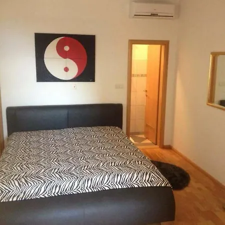 Apartamento Dalmatia *